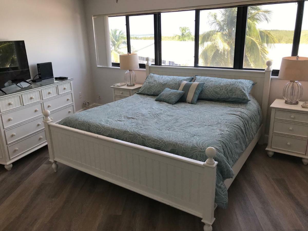 LICENSED MGR - BRAND NEW LUXURIOUS OCEANFRONT CONDO! STUNNING VIEWS! BEACH RESORT! 2 KING Beds! Key Largo Exterior foto